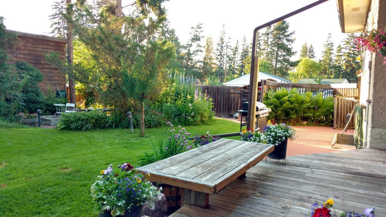 U Of A Homestay, Trails & Whyte Ave Edmonton Kültér fotó